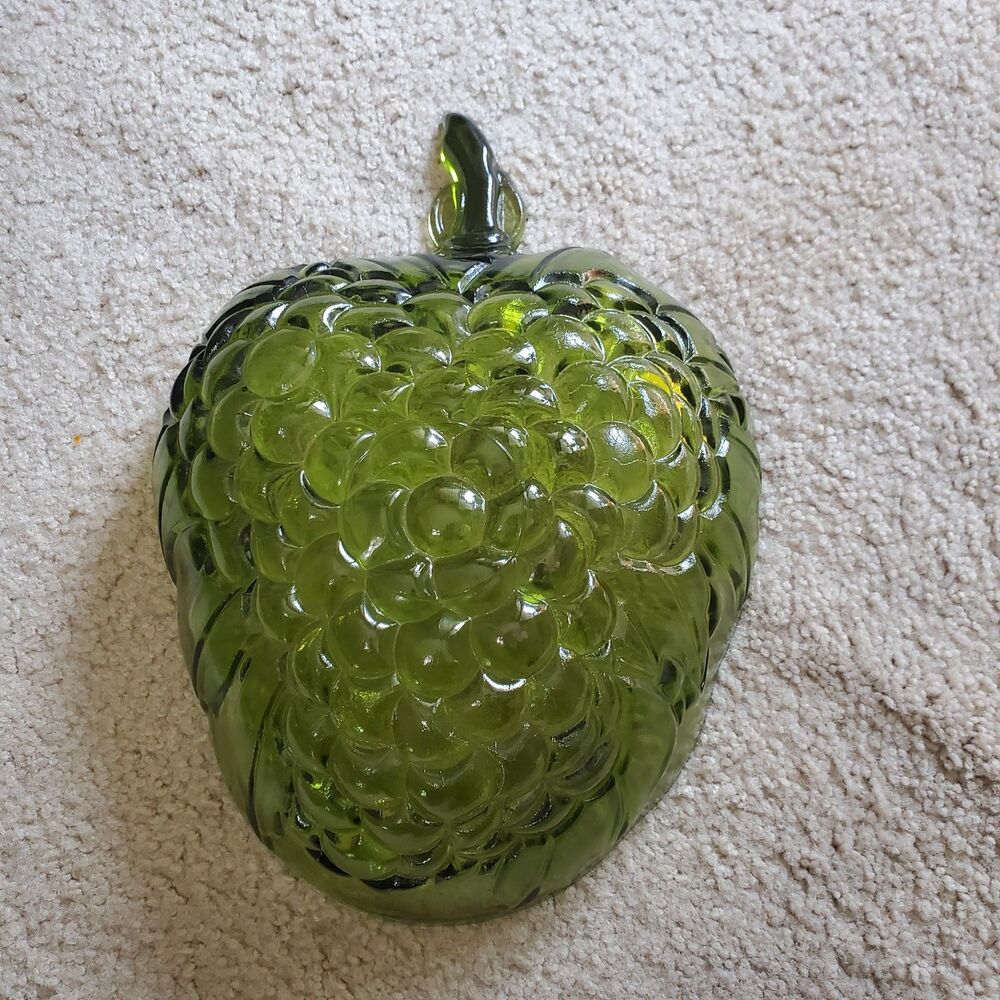 Vintage Indiana Glass Large Green Grape Cluster Pattern Fruit Serving Bowl 13"